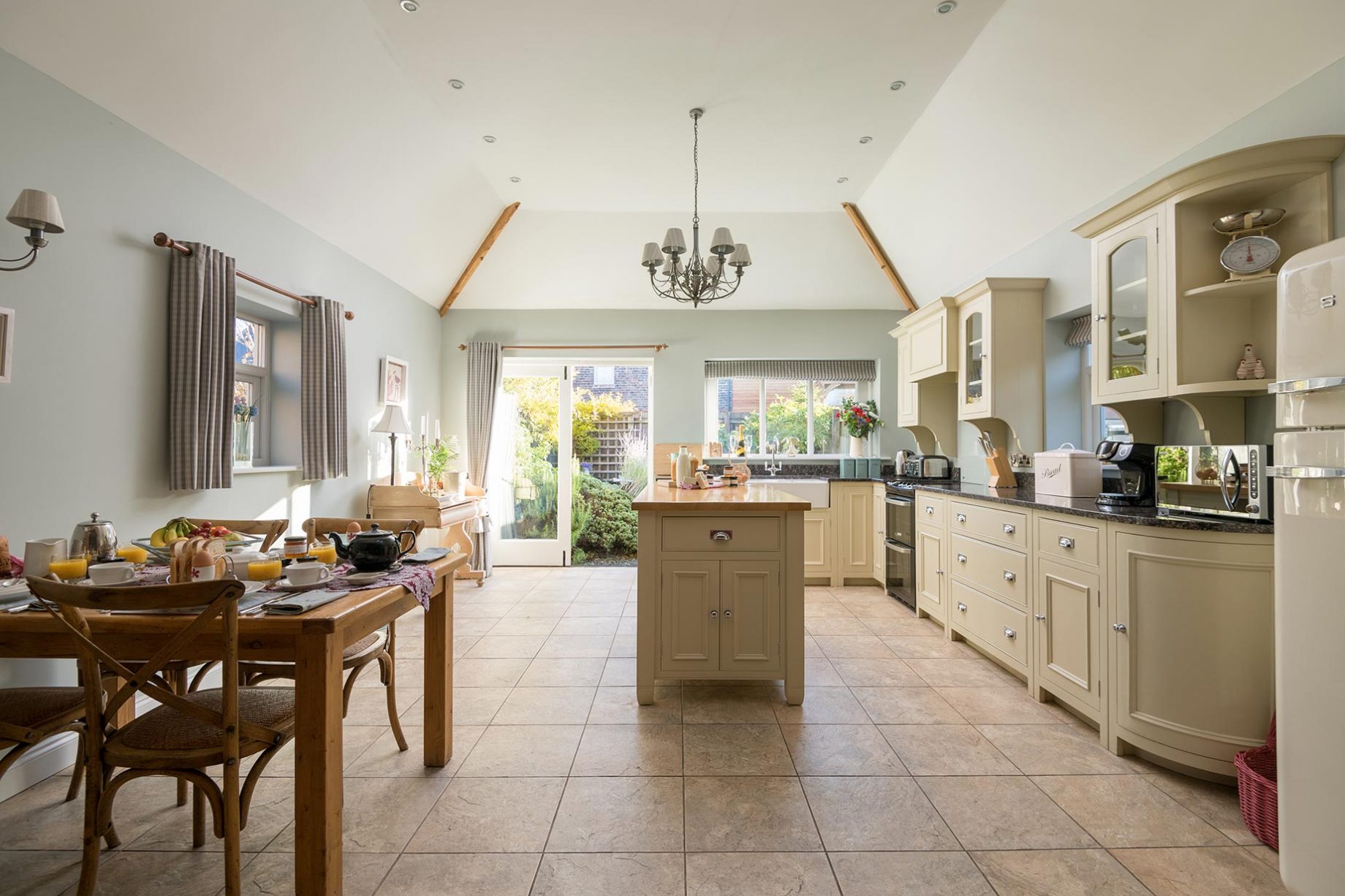 Dovecote open plan kitchen and lounge