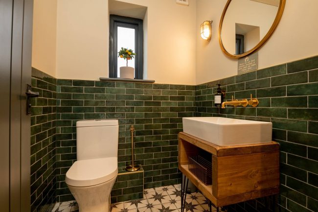 Toilet in the Long Hall